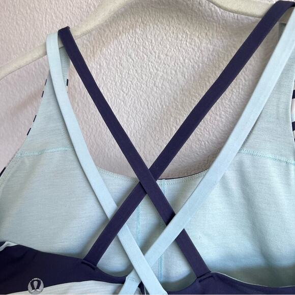 Lululemon Energy Bra Blue Groovy Stripe Nimbus Criss Cross Straps - Picture 10 of 10